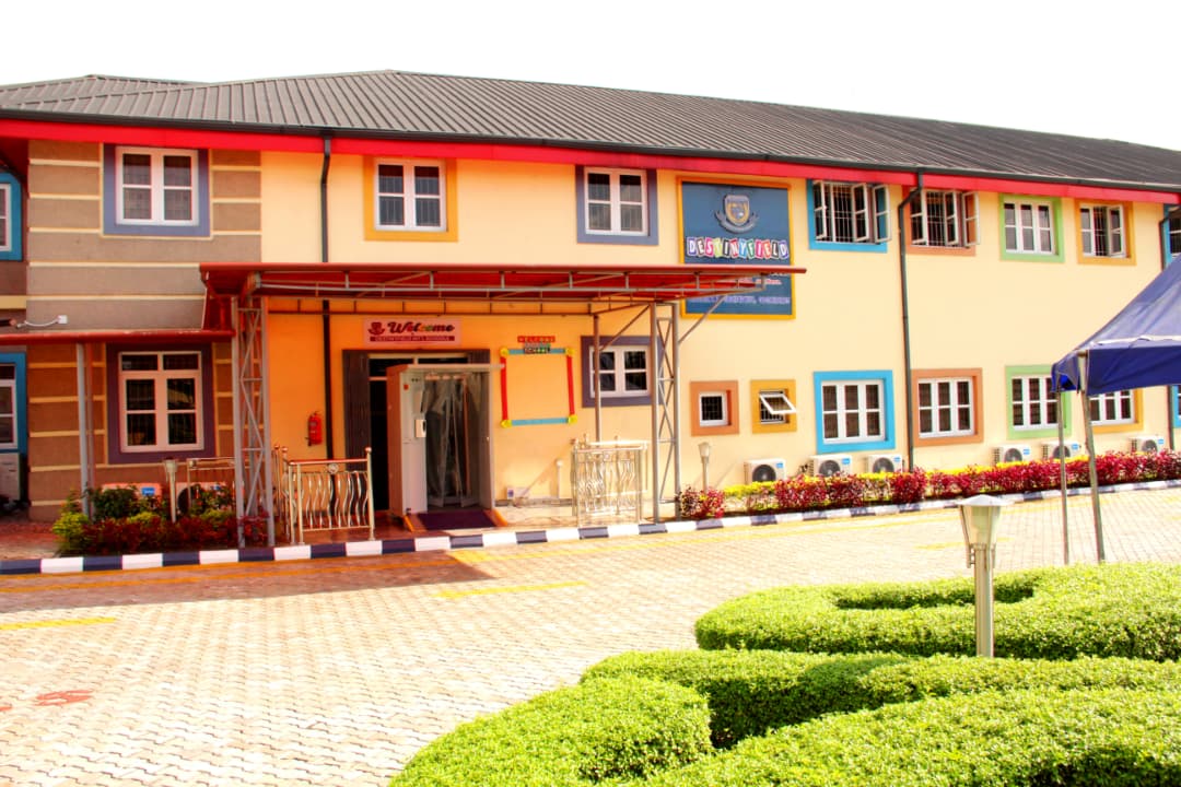 SChool Environment